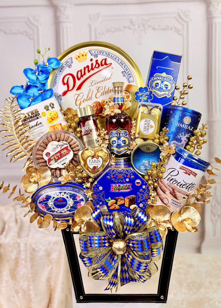 Xuân mới thịnh vượng , tài lộc dồi dào , an khang viên mãn