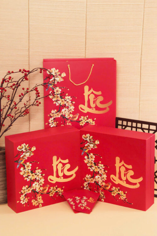 Lộc vào – Phúc đến – Đỏ hưng thịnh